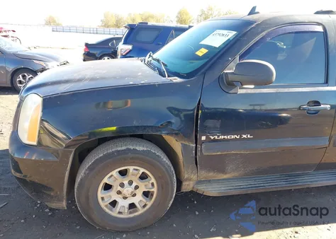 2007 GMC Yukon Xl 1500 Commercial Fleet z USA, uszkodzony, nr VIN 1GKFC16087R237909